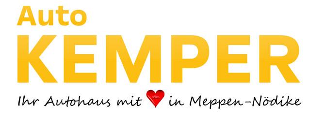 Logo eines Autohauses mit dem Text &bdquo;Auto KEMPER &ndash; Ihr Autohaus mit Liebe in Meppen-N&ouml;dike&ldquo; in gelber und schwarzer Schrift.